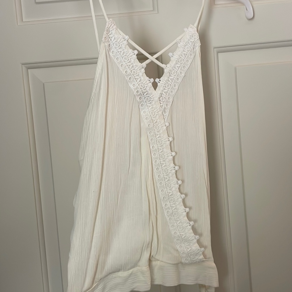 Crave Fame cream colored tank top size small